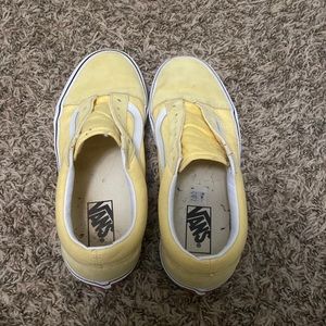 Yellow and white vans no lace